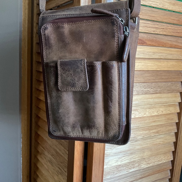 Purse - Picture 2 of 6